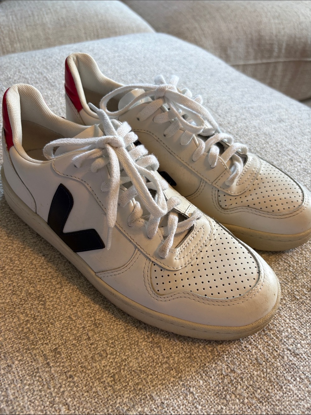 Veja V-10 White Leather Sneakers Navy Blue V Red Heel Womens Size 40